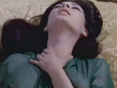 Dana DeArmond & Jordan sexfilme mit älteren Ash im frechen Büro