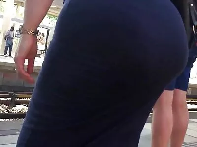 Das russische Bombenvideo (Layla, Layla reife frau sex Jade)
