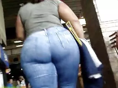 Latina nimmt einen gratis reife frauen pornos großen schwarzen Schwanz